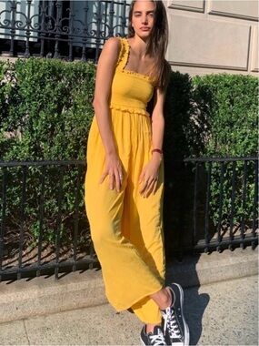 Urban Outfitters Sunny Yellow Smocked Wide-Leg Sleeveless Jumpsuit Size XS